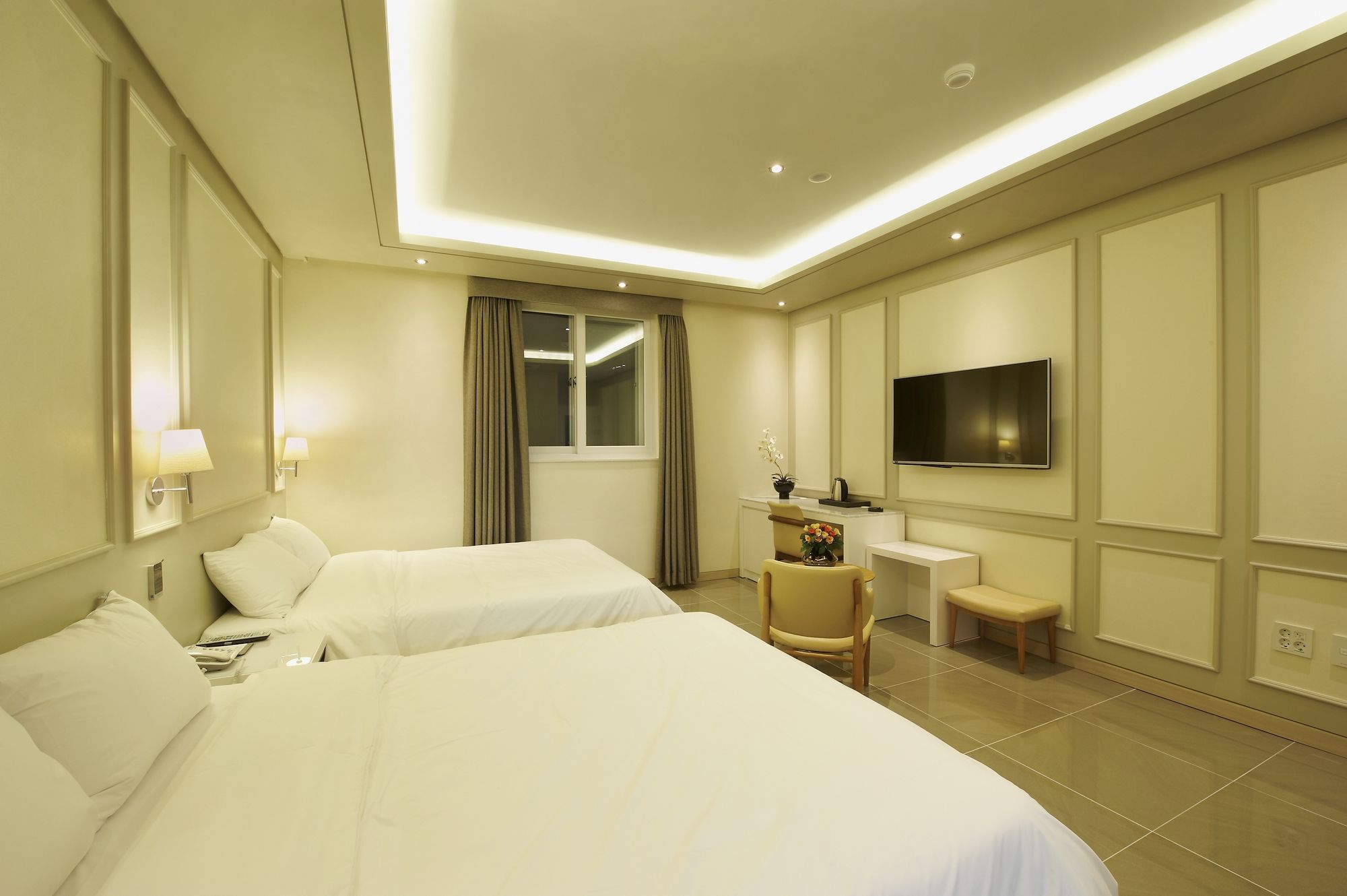 Hotel B Gwangju Metropolitan City Bagian luar foto