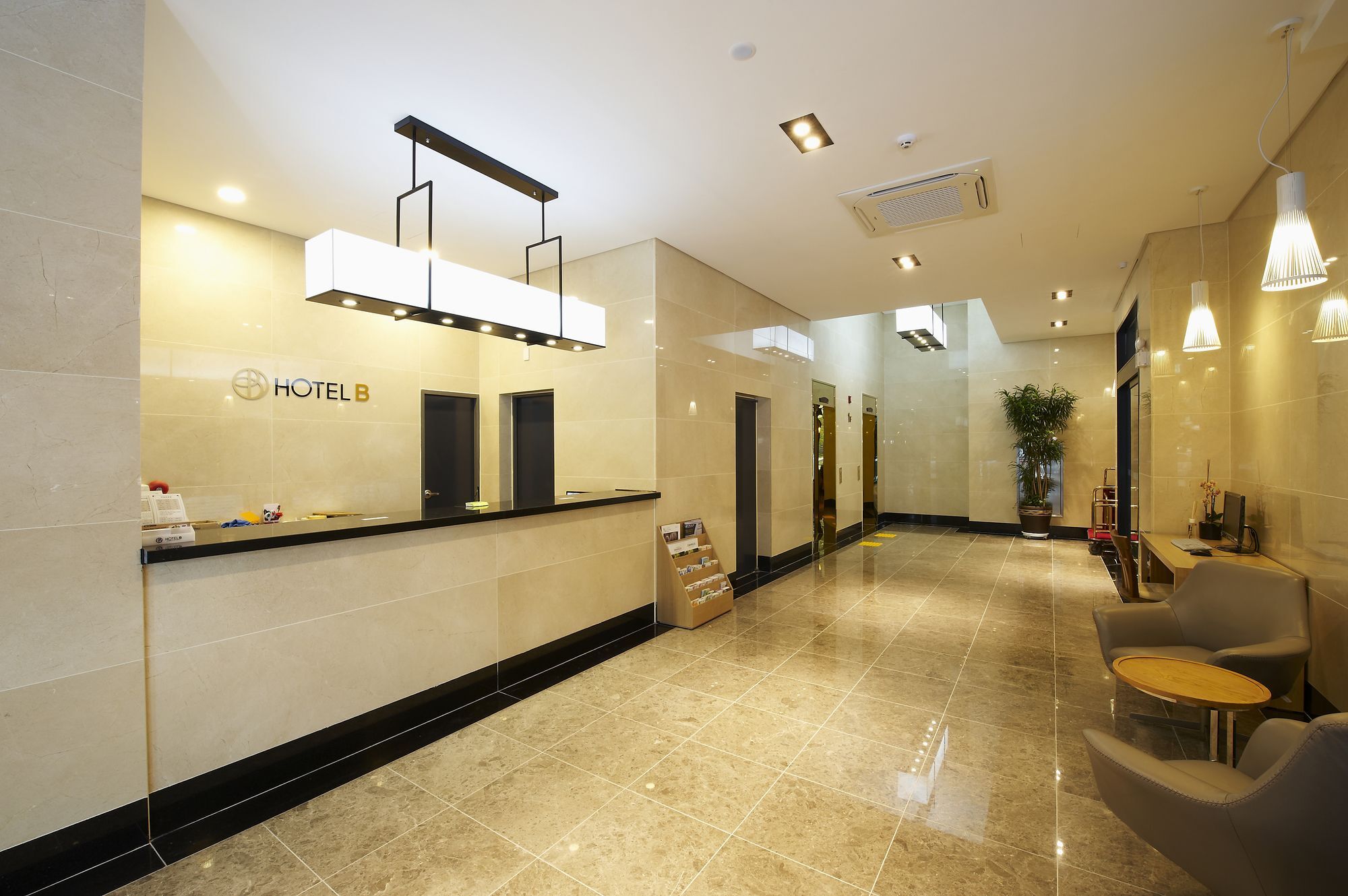 Hotel B Gwangju Metropolitan City Bagian luar foto