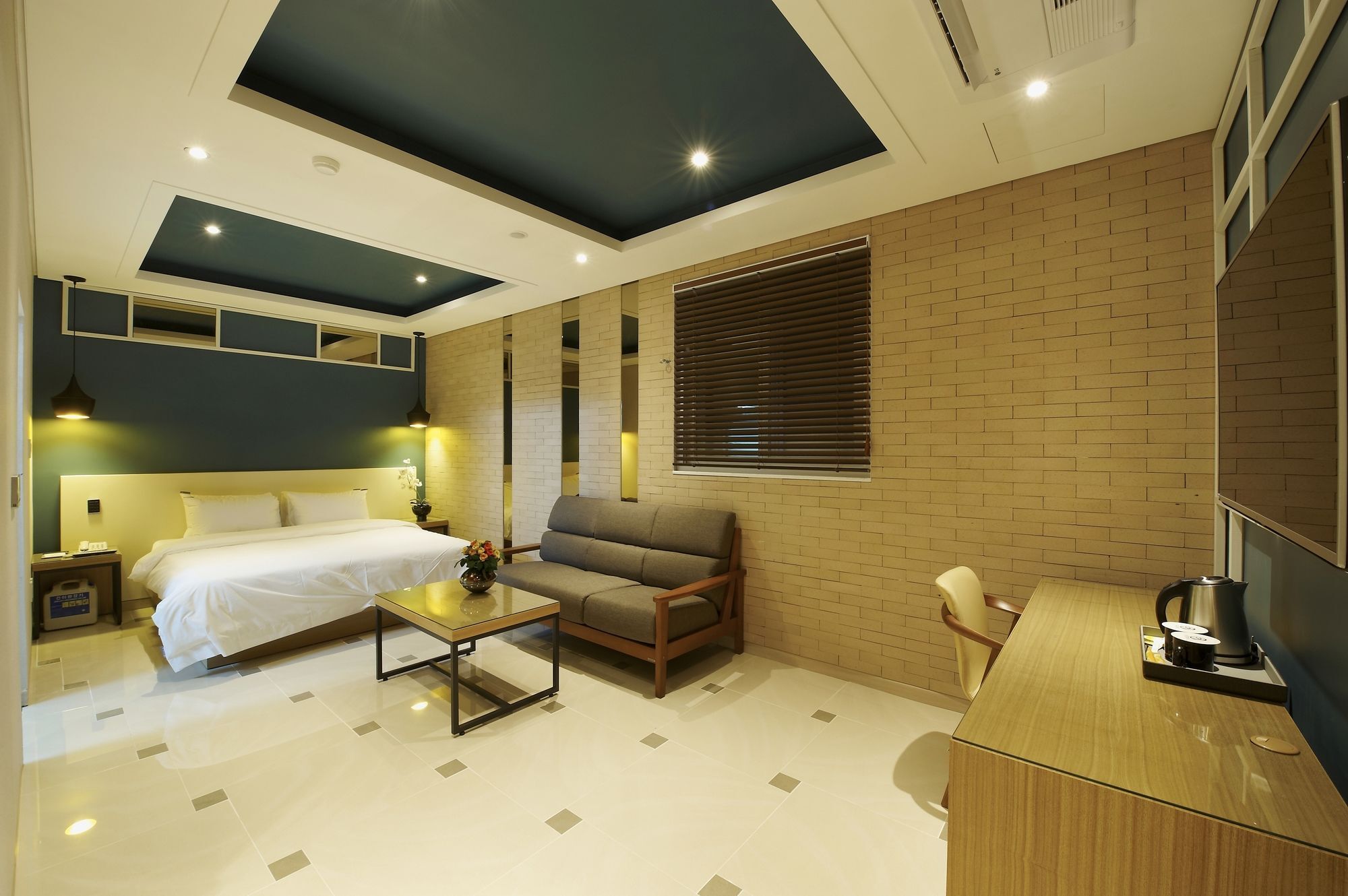 Hotel B Gwangju Metropolitan City Bagian luar foto