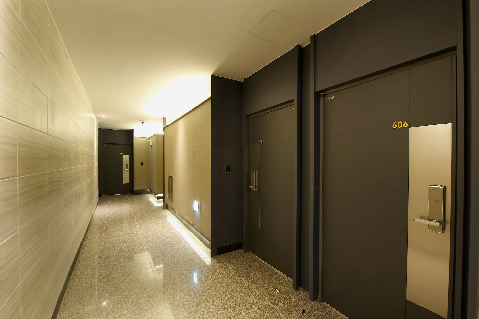 Hotel B Gwangju Metropolitan City Bagian luar foto
