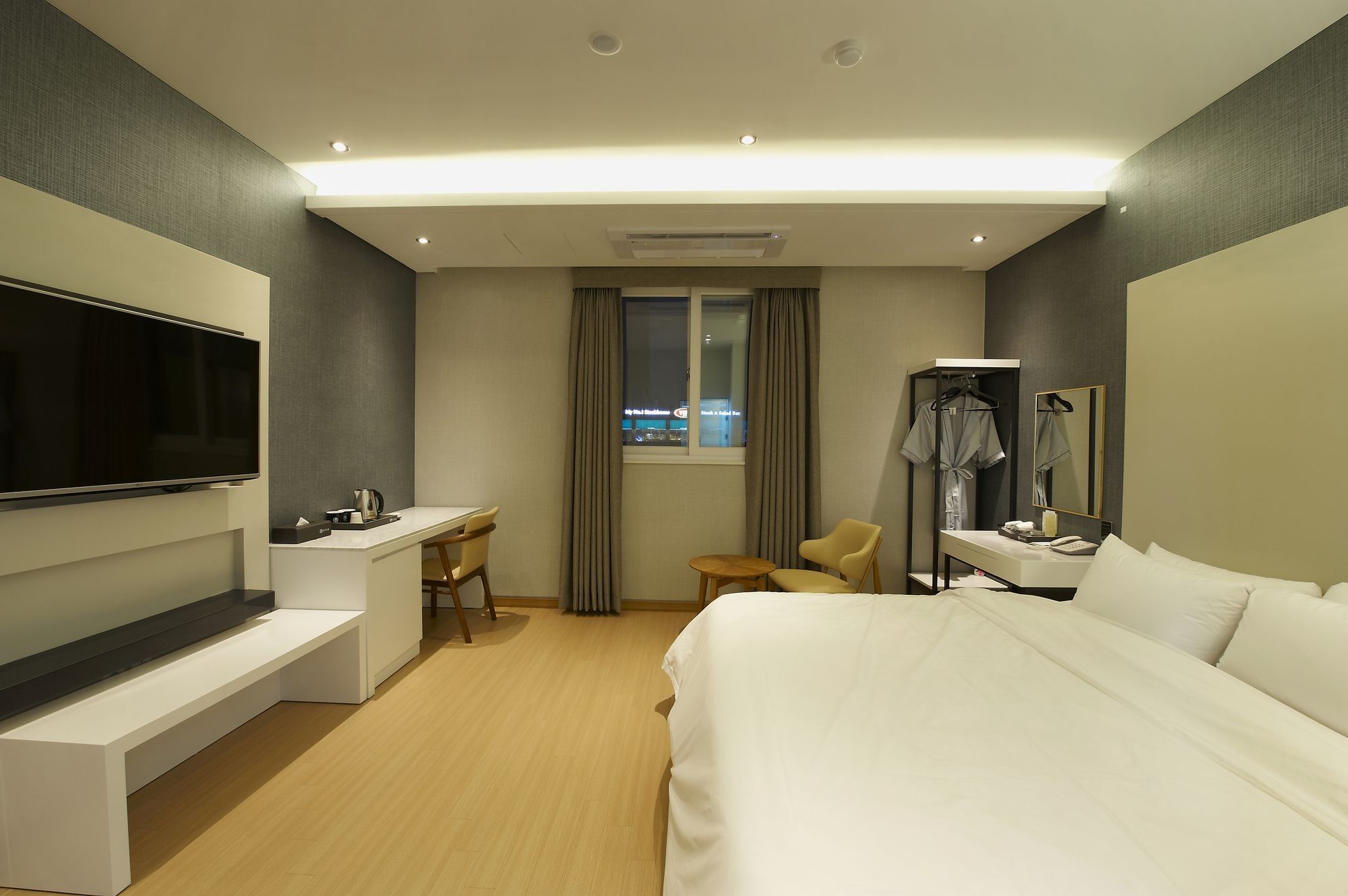 Hotel B Gwangju Metropolitan City Bagian luar foto