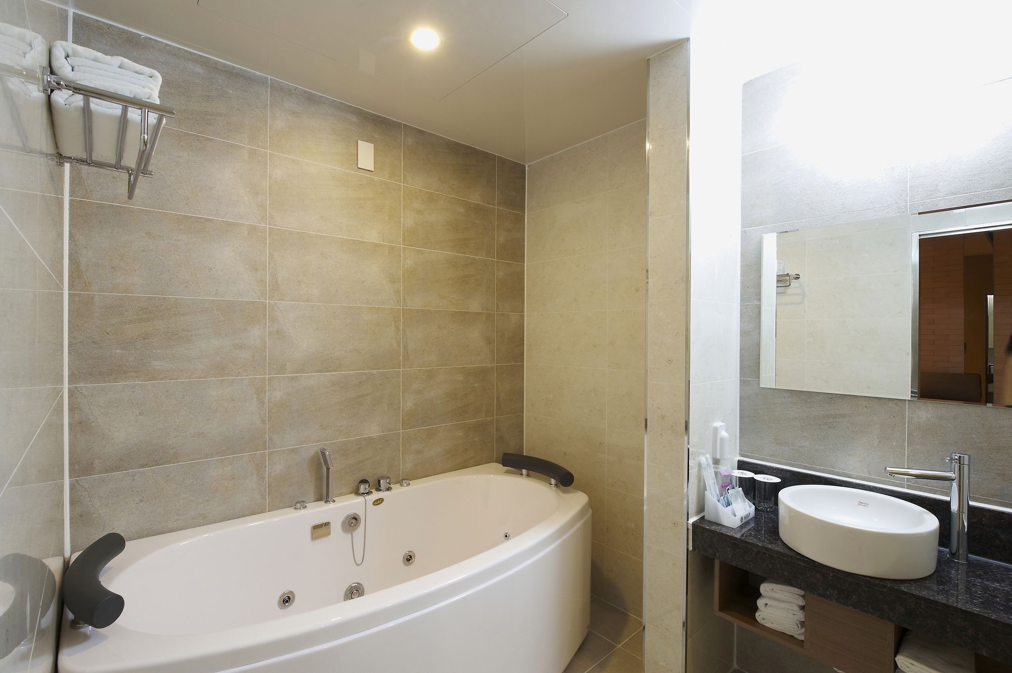 Hotel B Gwangju Metropolitan City Bagian luar foto